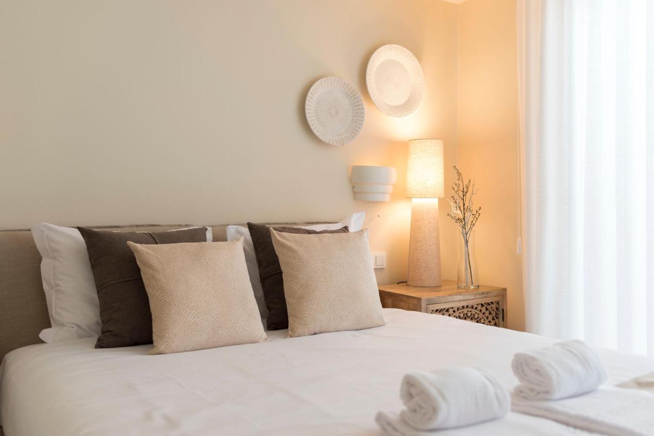 Emporium Deluxe 3Br Apartment W/ Private Parking By Lovelystay Porto Bagian luar foto