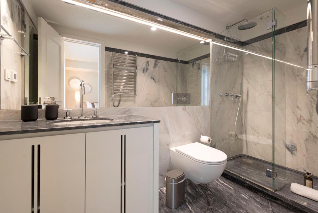 Emporium Deluxe 3Br Apartment W/ Private Parking By Lovelystay Porto Bagian luar foto